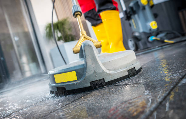 Best Commercial Building Pressure Washing  in Hampton Manor, NY